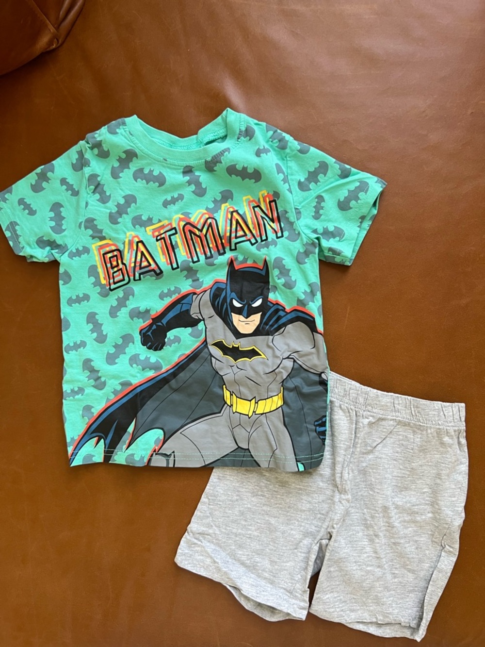 DC COMICS Batman Tee & Shorts Set, 4 years